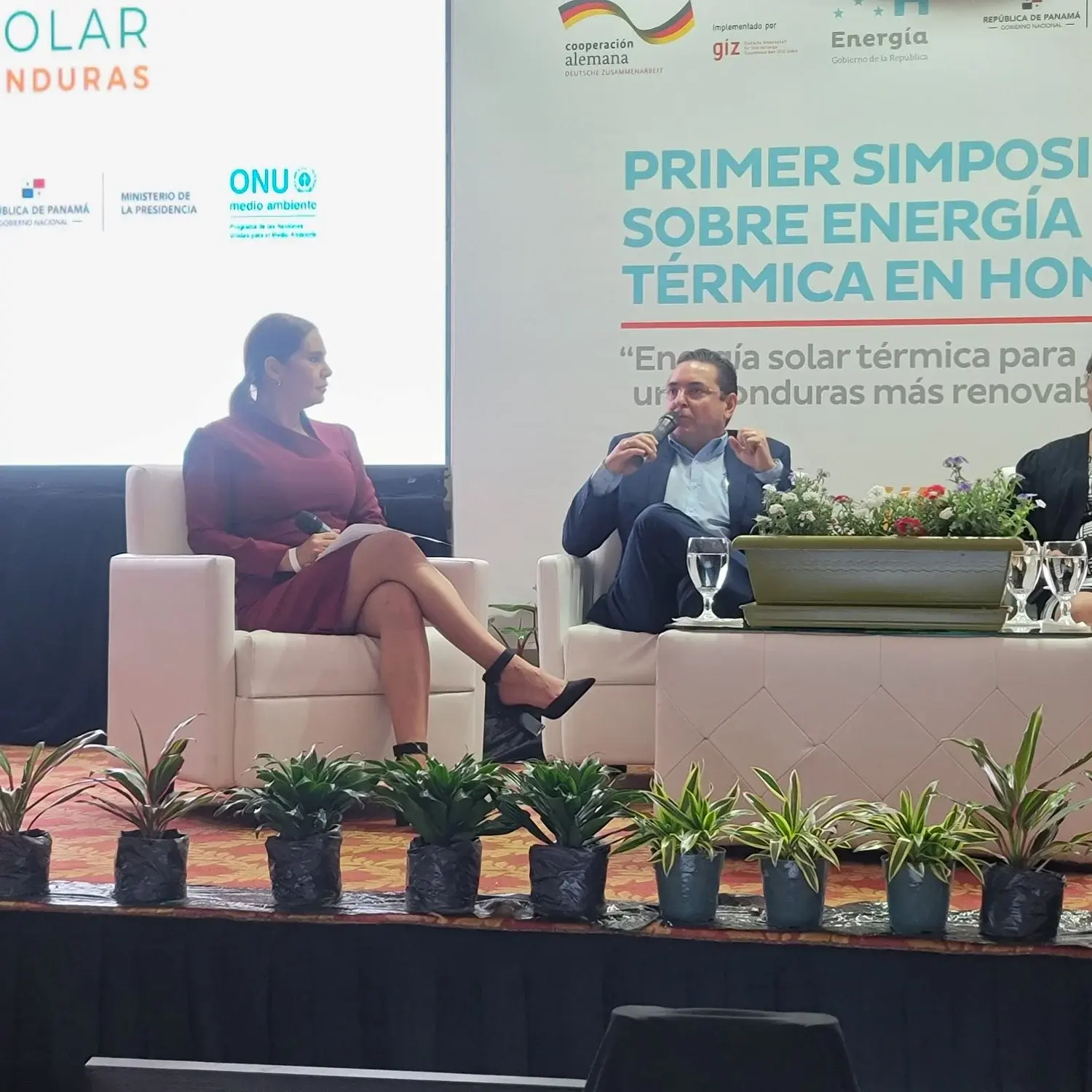 Primer Simposio Sobre Energía Solar Térmica en Honduras